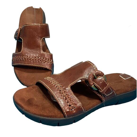 Aerosoles Silde On Sandals Flats Comfort Shoes Brown Buckle Size 8M - Picture 1 of 6